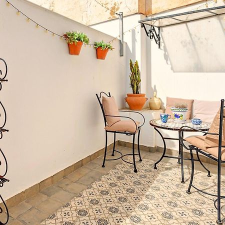 Tuguest Nazari Caldereria Apartments - Free Parking Гранада Екстериор снимка